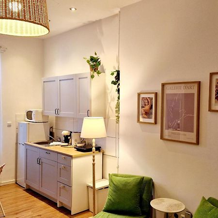 Stylish & Cosy Apartment In Berlin, Wifi Bagian luar foto