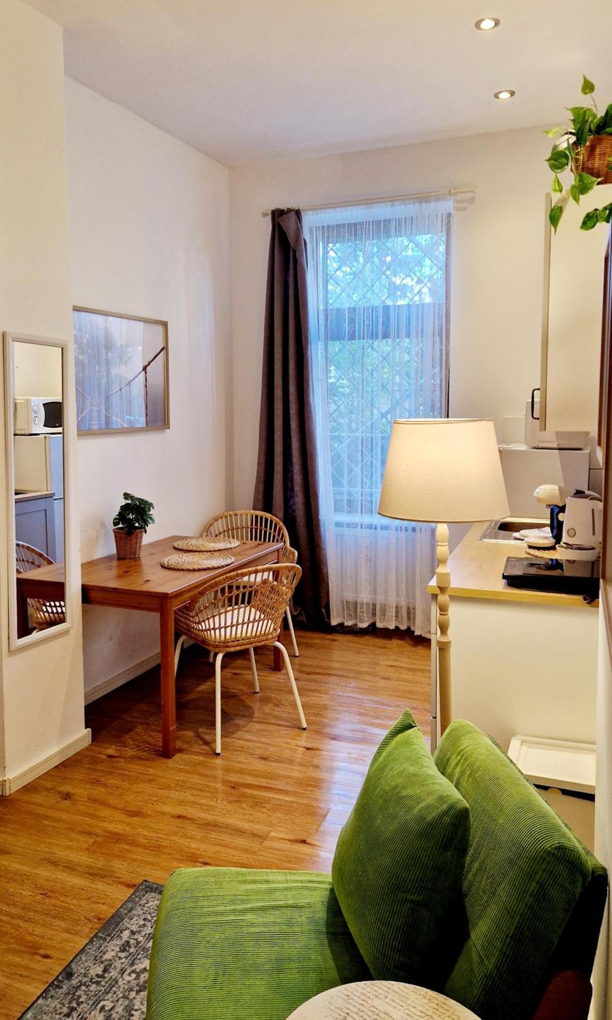 Stylish & Cosy Apartment In Berlin, Wifi Bagian luar foto