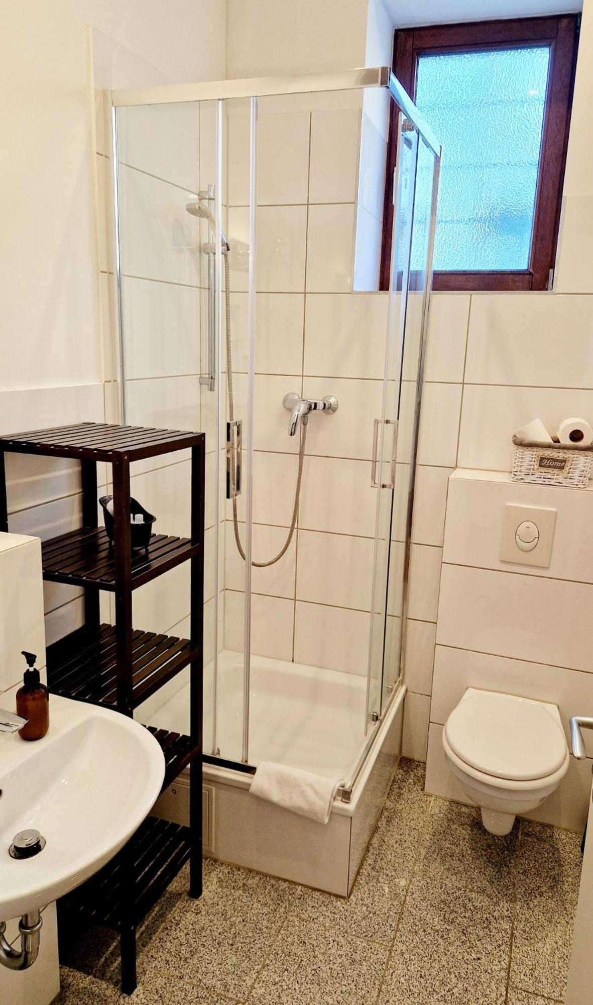 Stylish & Cosy Apartment In Berlin, Wifi Bagian luar foto