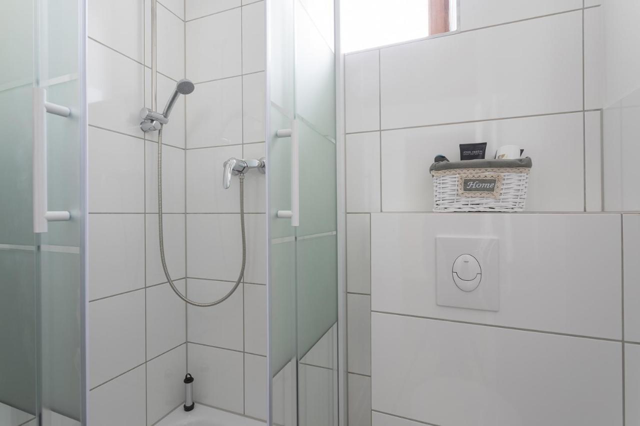 Stylish & Cosy Apartment In Berlin, Wifi Bagian luar foto